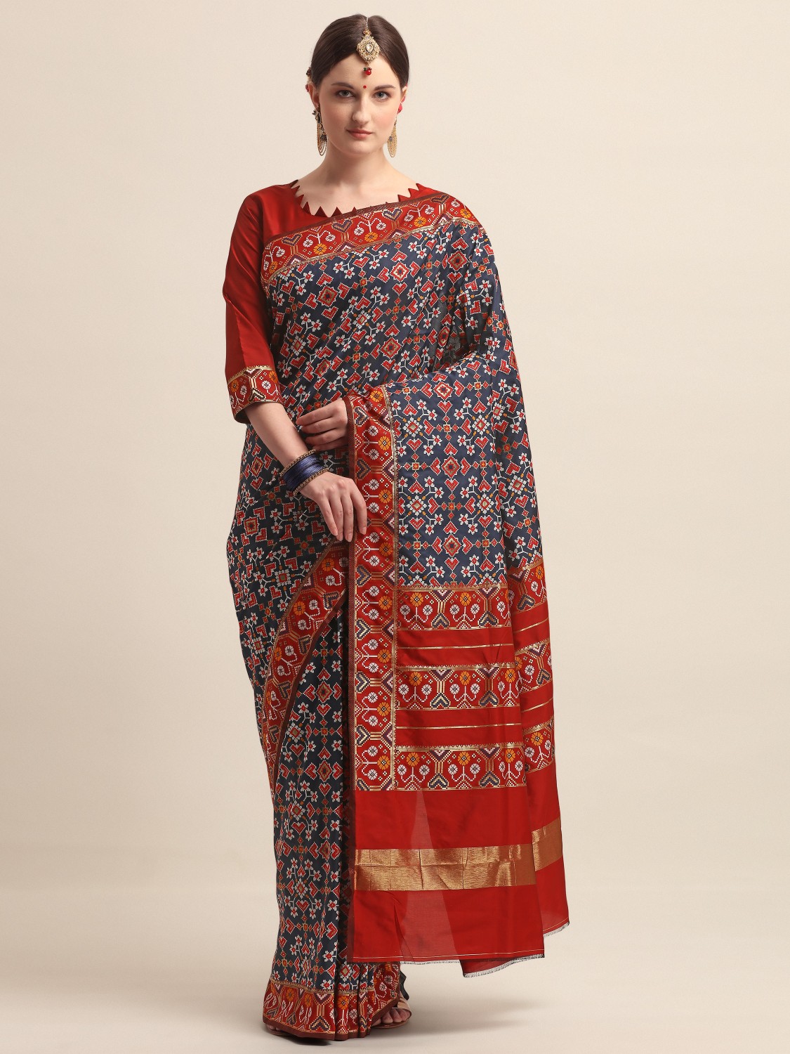 KAPAAHA Woven Dil Patola Saree (Navy)